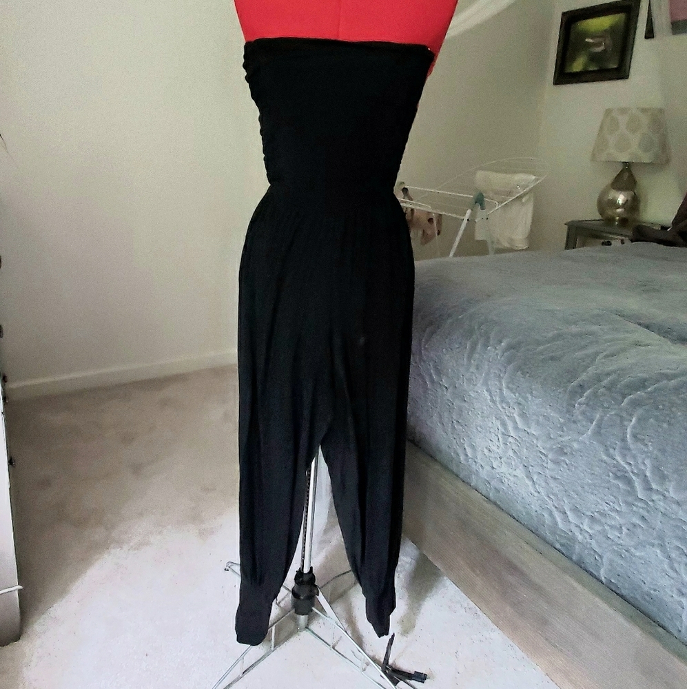 NEW LOOK black jersey jumpsuits size 2